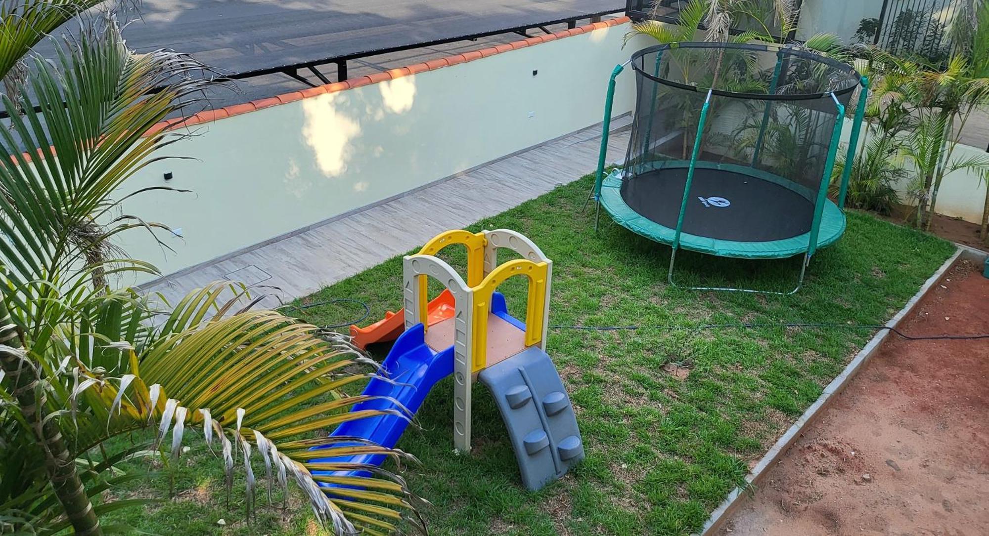 Hotel Oasis-Dream Holidays - La Petite France Сан Бернардино Екстериор снимка
