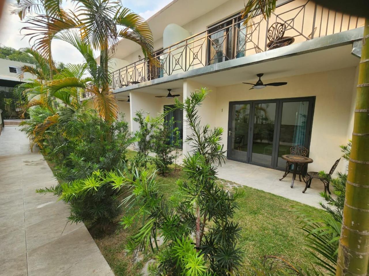 Hotel Oasis-Dream Holidays - La Petite France Сан Бернардино Екстериор снимка